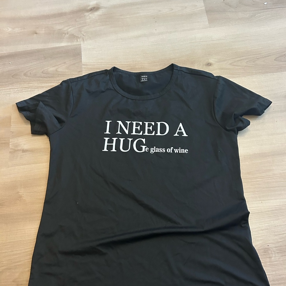 Black Graphic T-Shirt with Humorous Text size M